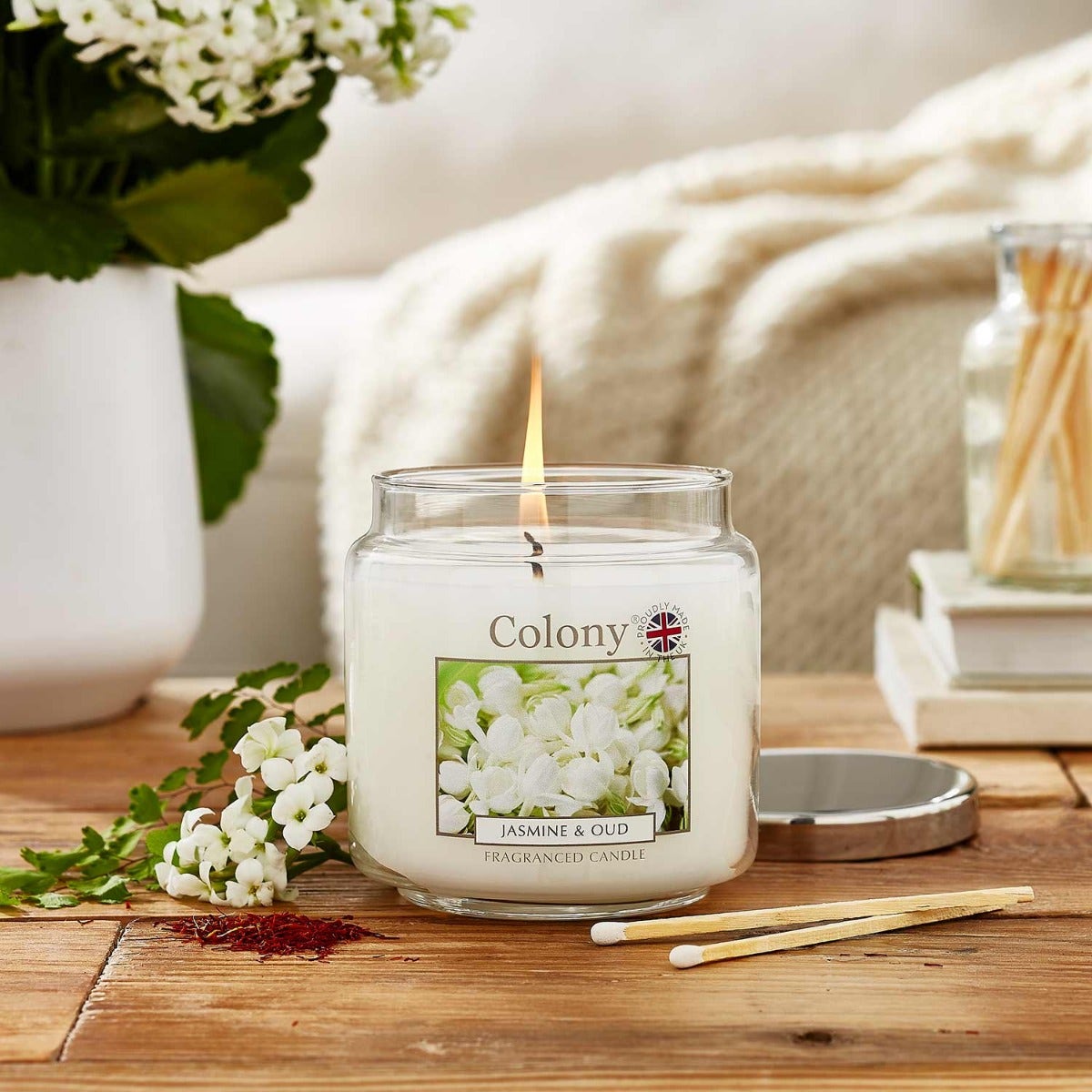 Colony Jasmine & Oud Medium Candle