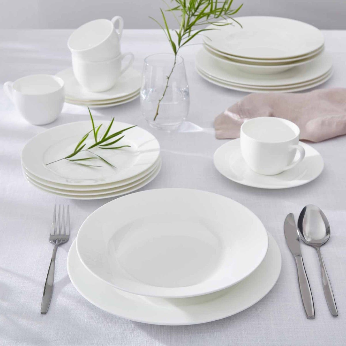 Serendipity 20 Piece Dinner Set