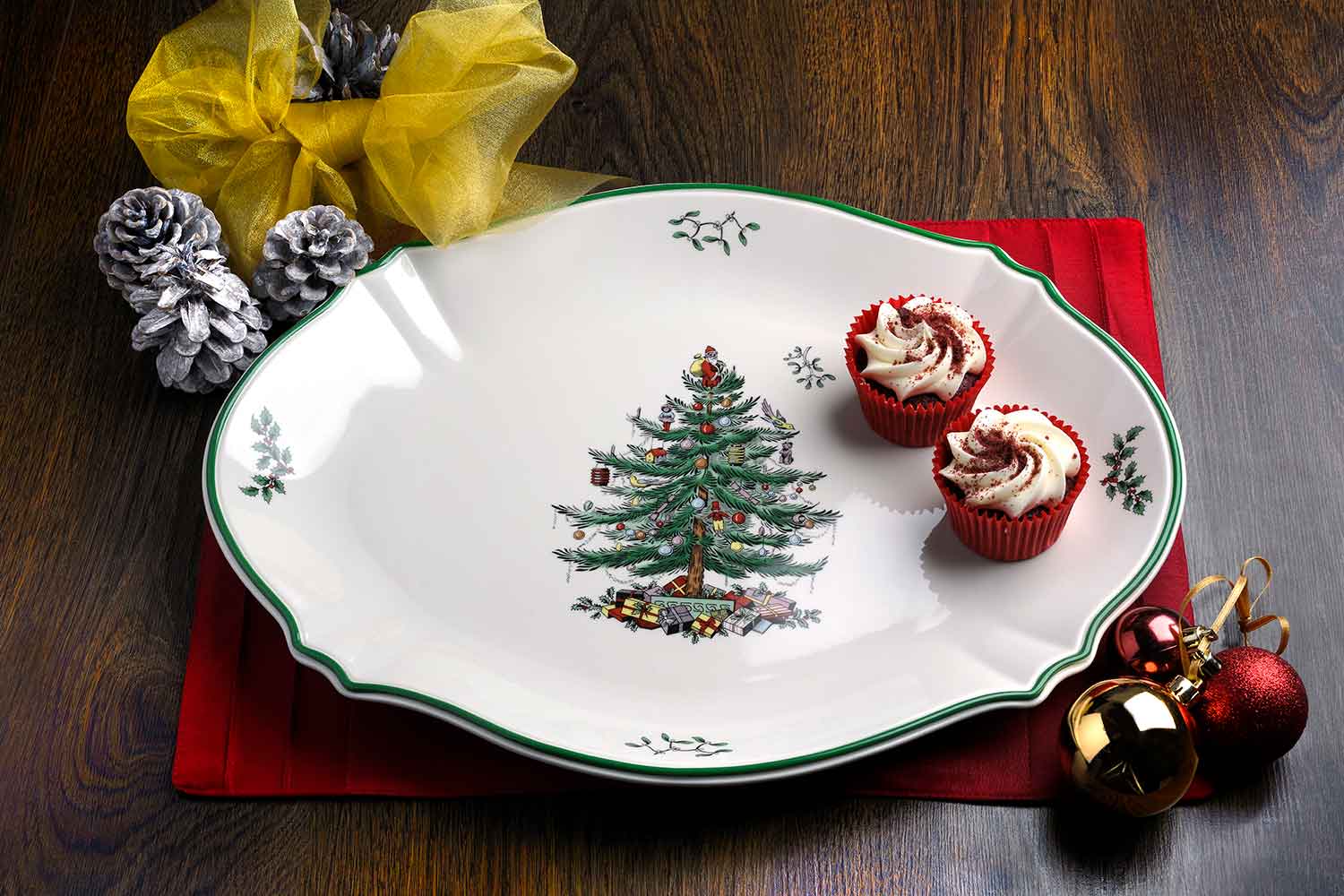 Spode Christmas Tree Oval Platter 