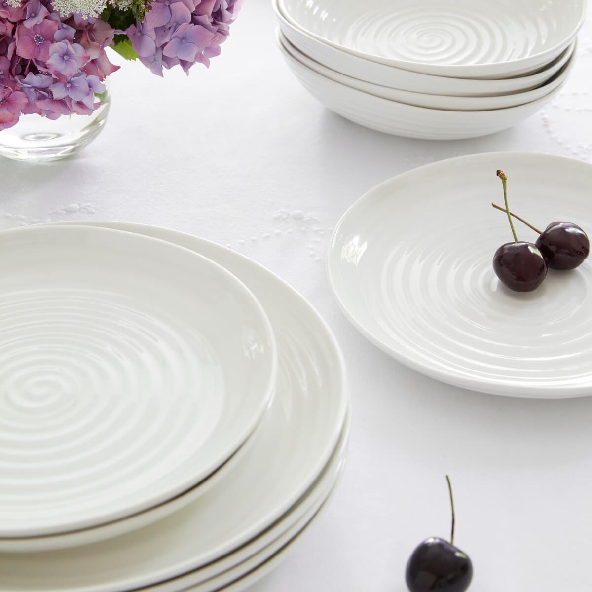 Sophie Conran Set of 4 Coupe Buffet Plates, White