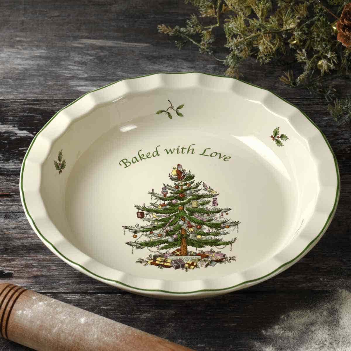 Christmas Tree Baked with Love Pie Dish 