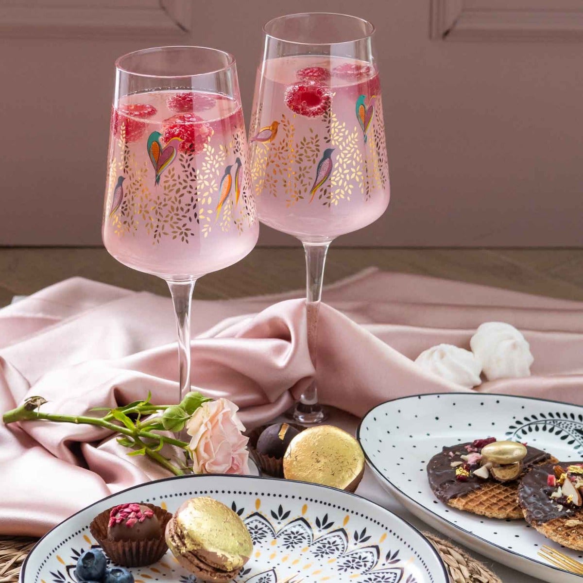 Sara Miller London Chelsea Wine Glasses Set of 2