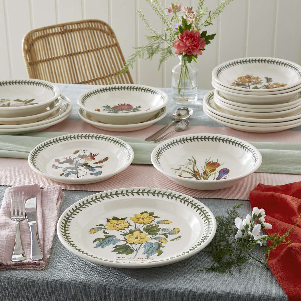 Botanic Garden 18 Piece Set