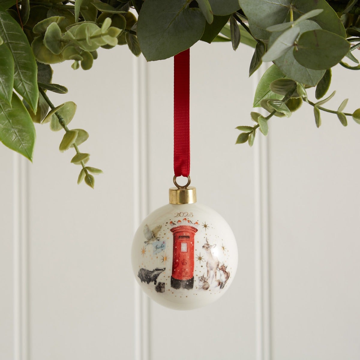 Wrendale Designs Annual Xmas Post Bauble