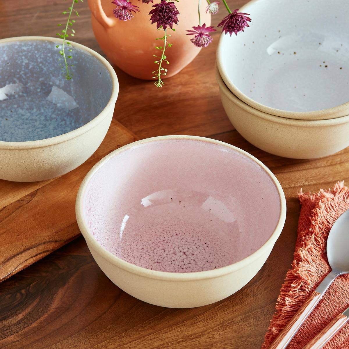 Minerals Set of 4 Medium Bowls, Rose Quartz