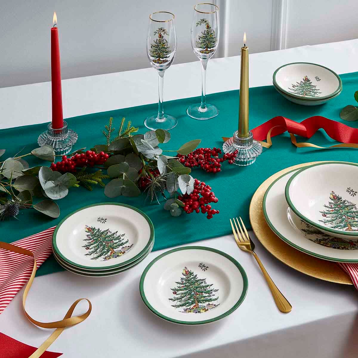 Christmas Tree Set of 4 Tea Plates