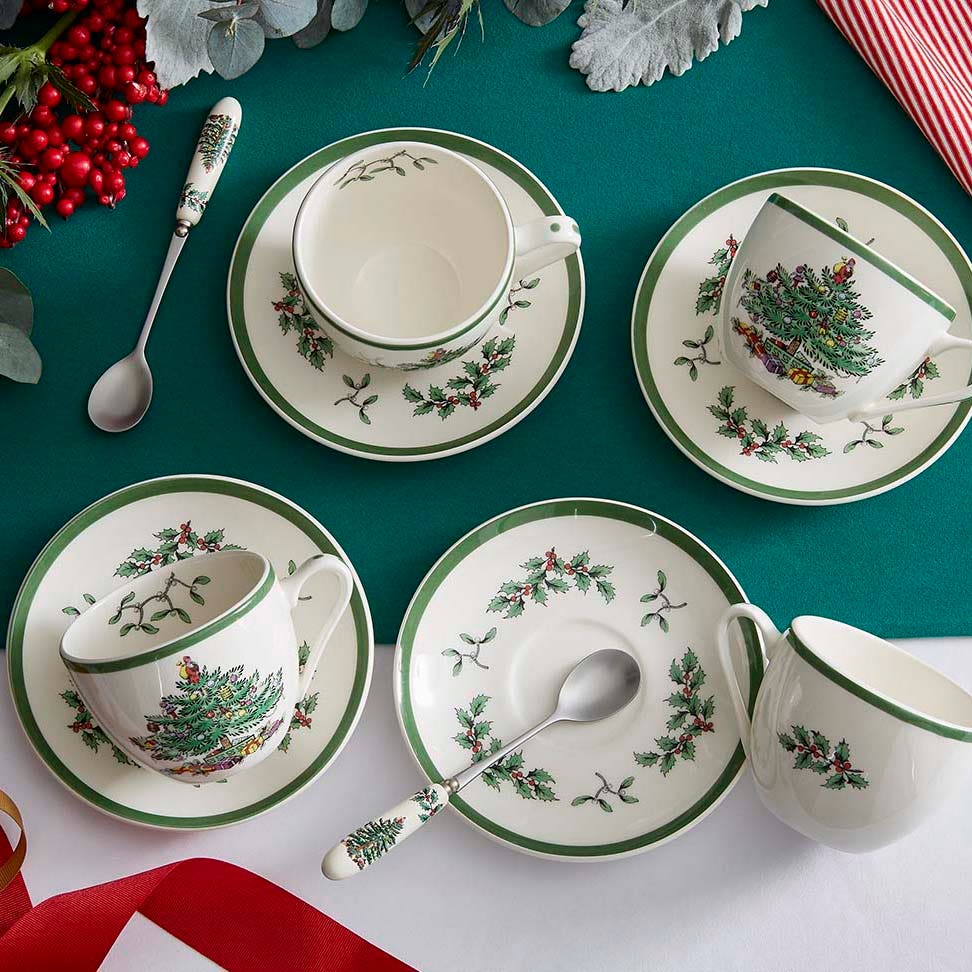 Christmas Tree Set of 4 Teacups & Saucers