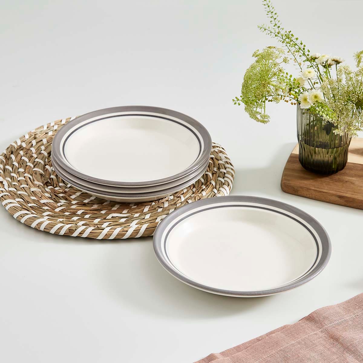 Potter's Stripe Set of 4 Side Plates, Grey