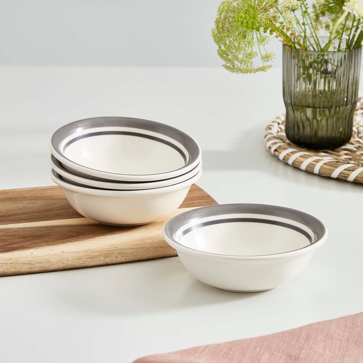 Potter's Stripe Set of 4, 13cm Bowls, Grey