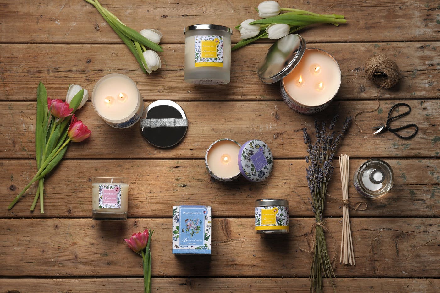 Portmeirion Botanic Garden Glass Candle - Sweet Pea 