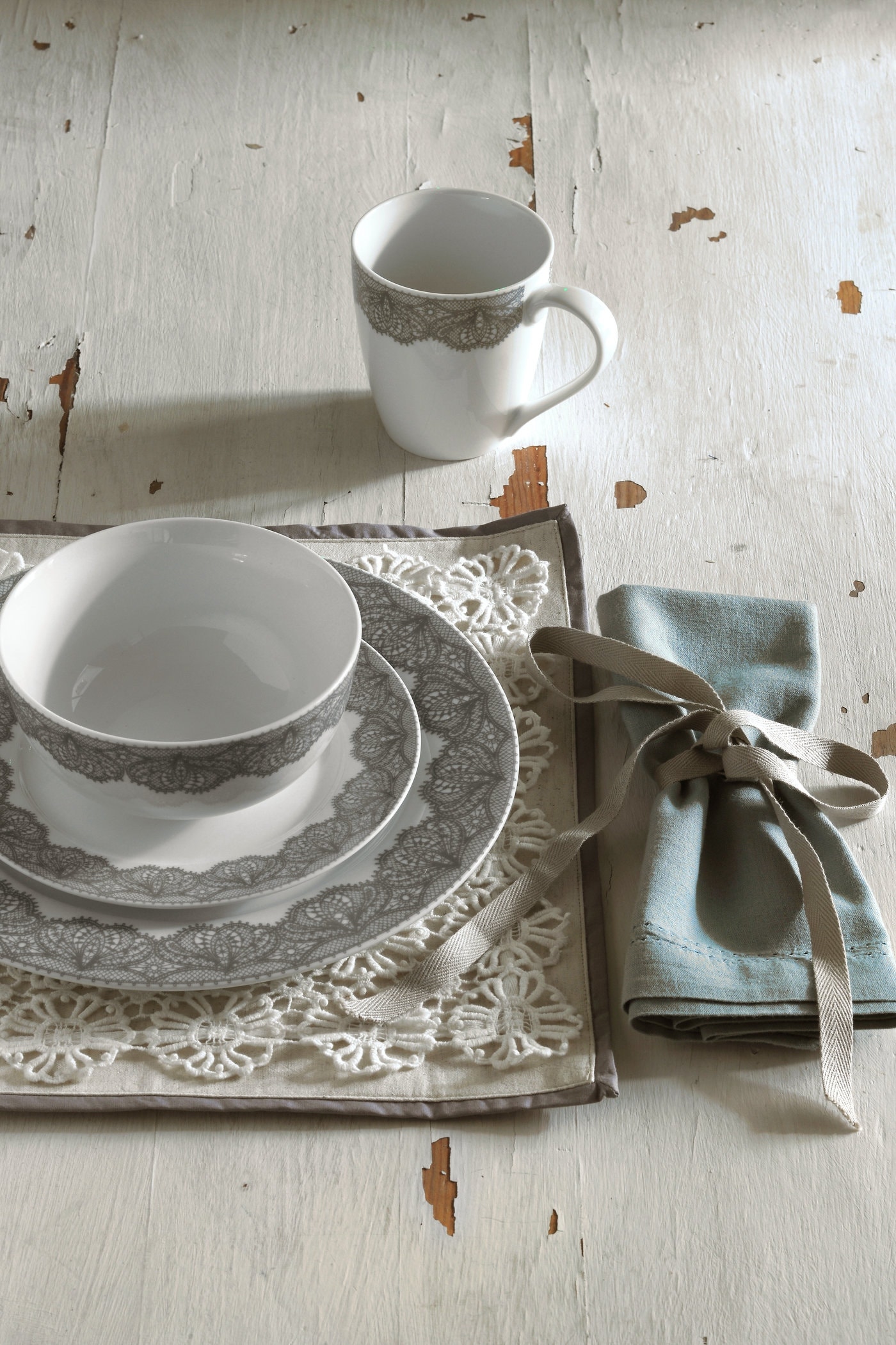 Portmeirion Studio Glamour Lace Large Placemats Set of 4 (S)