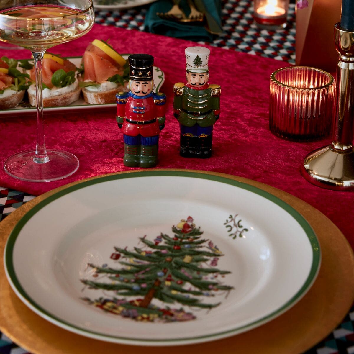 Spode Christmas Tree 4.5 Inch Nutcracker Salt & Pepper Shakers