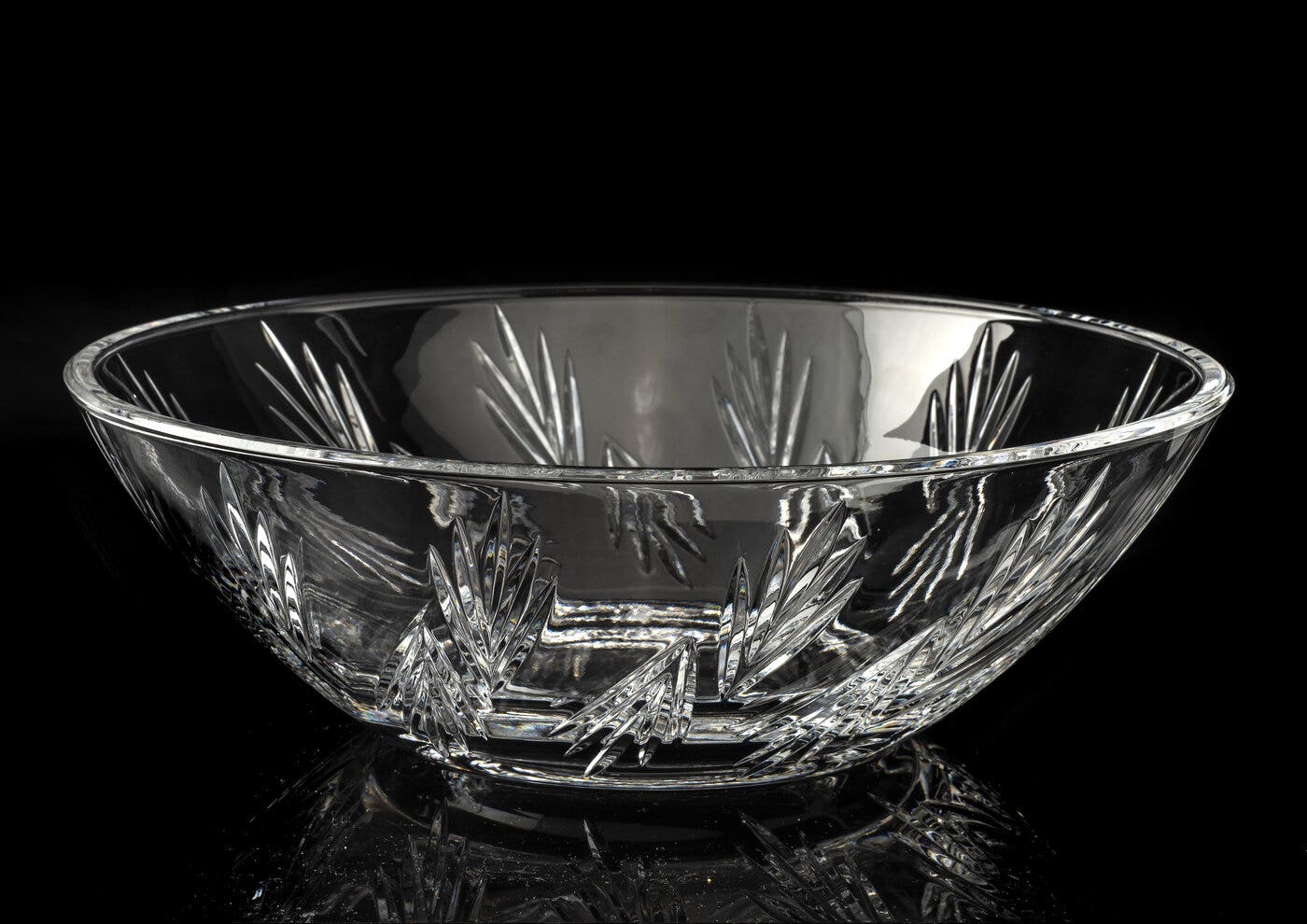 Royal Worcester Lead Crystal Cleobury 27cm Bowl