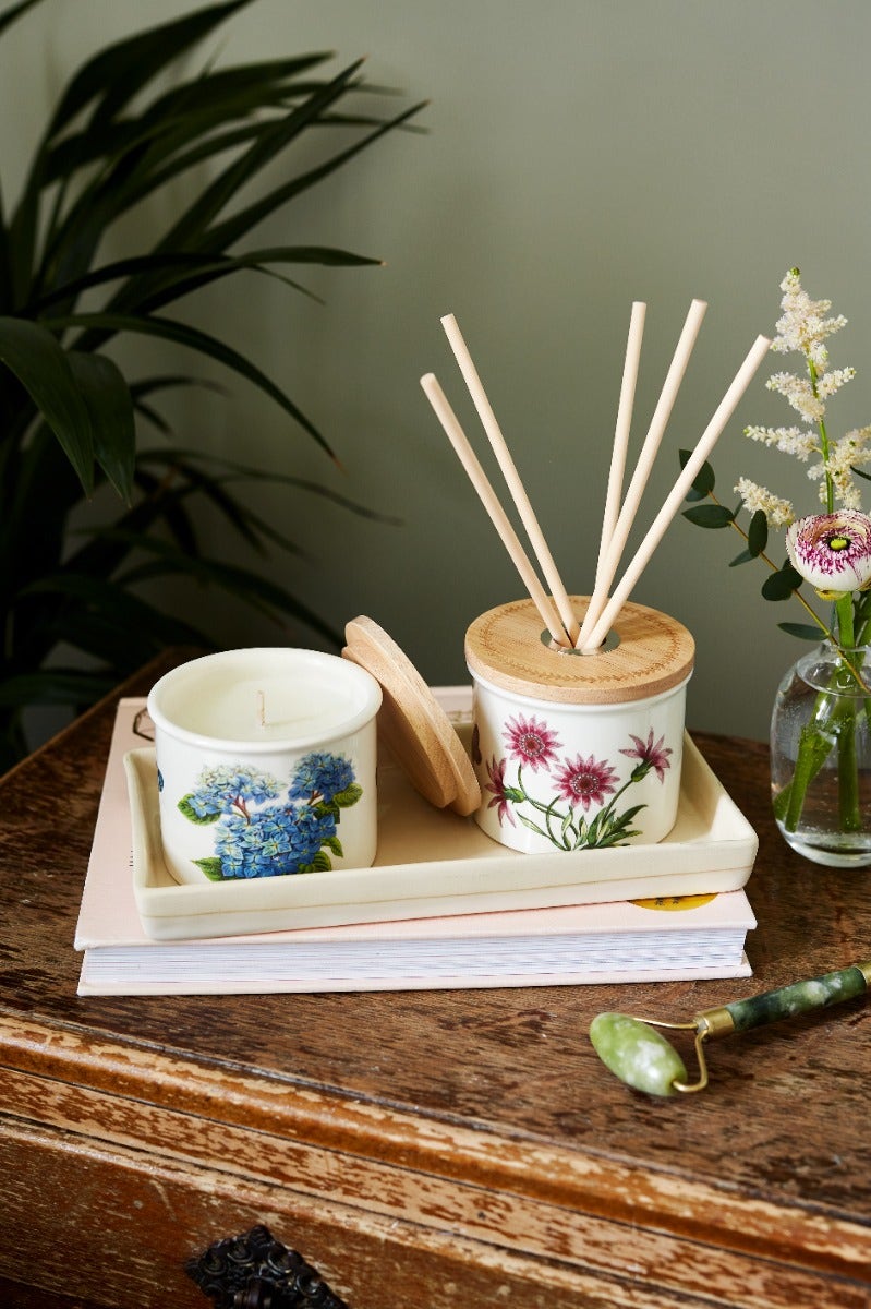 Botanic Garden Hydrangea Ceramic Candle