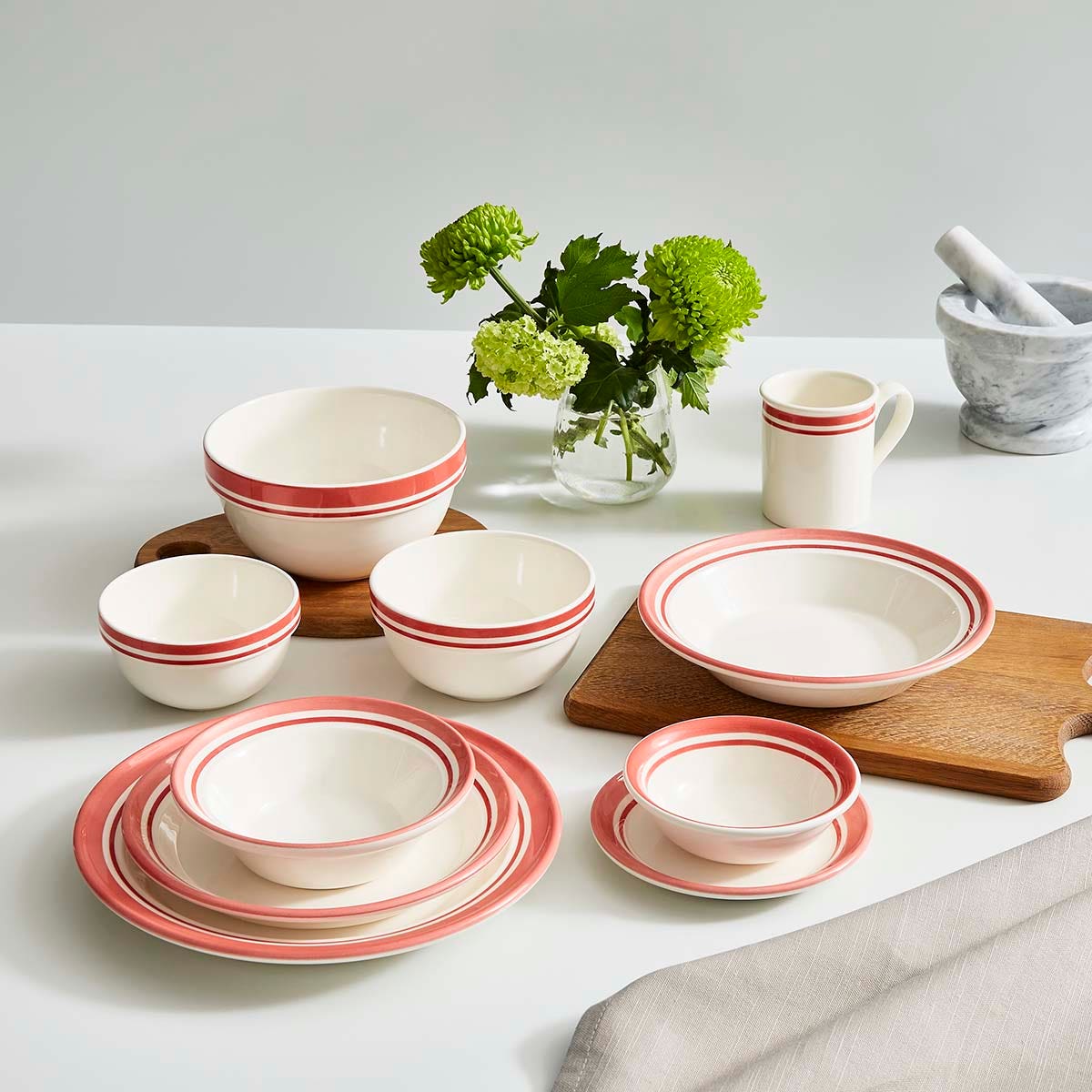Potter's Stripe Set of 4, 13cm Bowls, Red