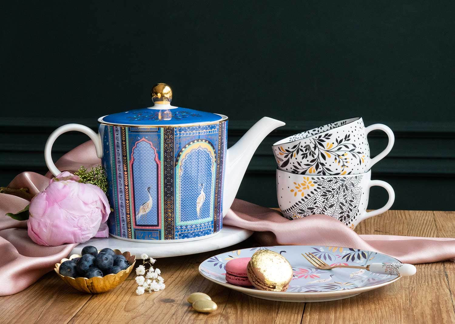 Sara Miller India Lattice Windows Teapot