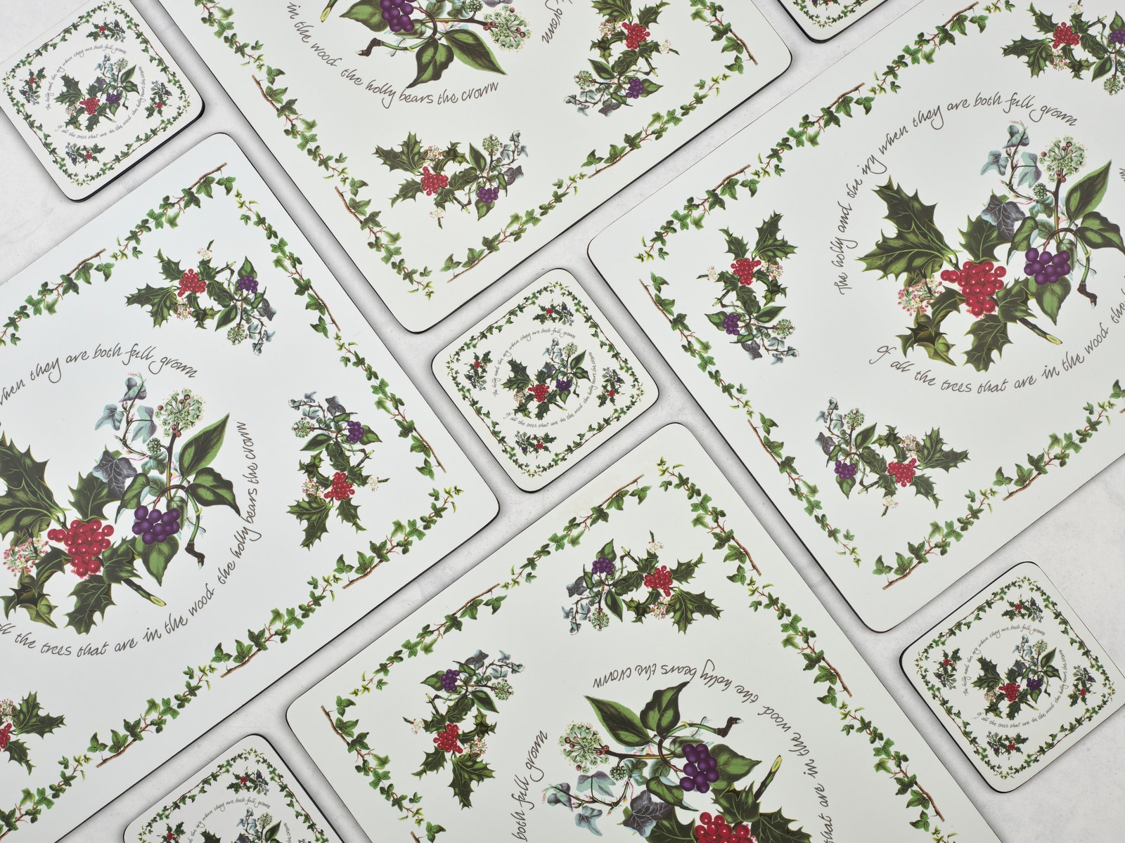 Pimpernel The Holly and The Ivy Large Placemats Set of 4