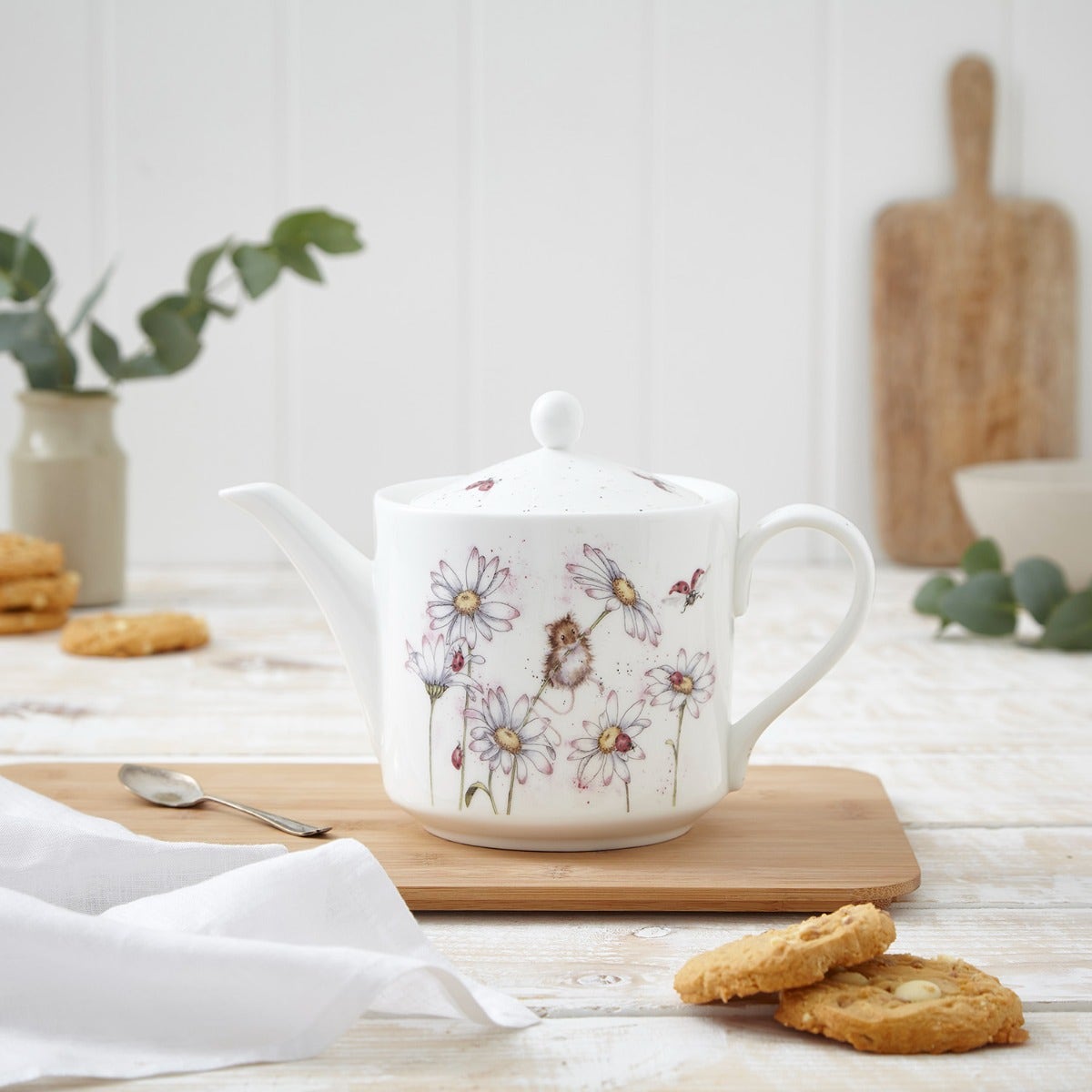 Wrendale Designs 2 pint Teapot